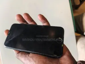 Apple iPhone 7 (Used)