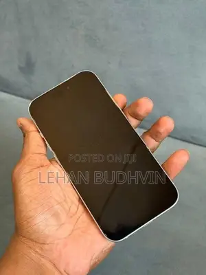 Apple iPhone 15 (Used)