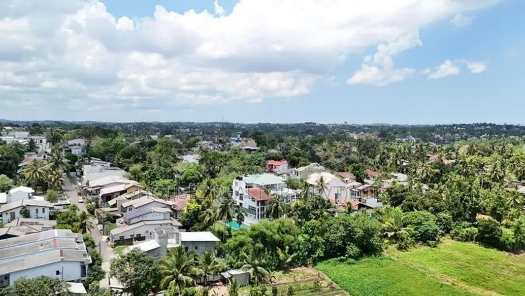 Ultra-Luxury Smart Mansion with Rooftop Jacuzzi Malabe