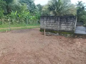 Land Sale at Gelanigama