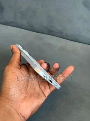 Apple iPhone 15 (Used)