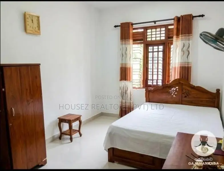 Luxury 5-Bedroom House for Sale in Yakkala, Gampaha