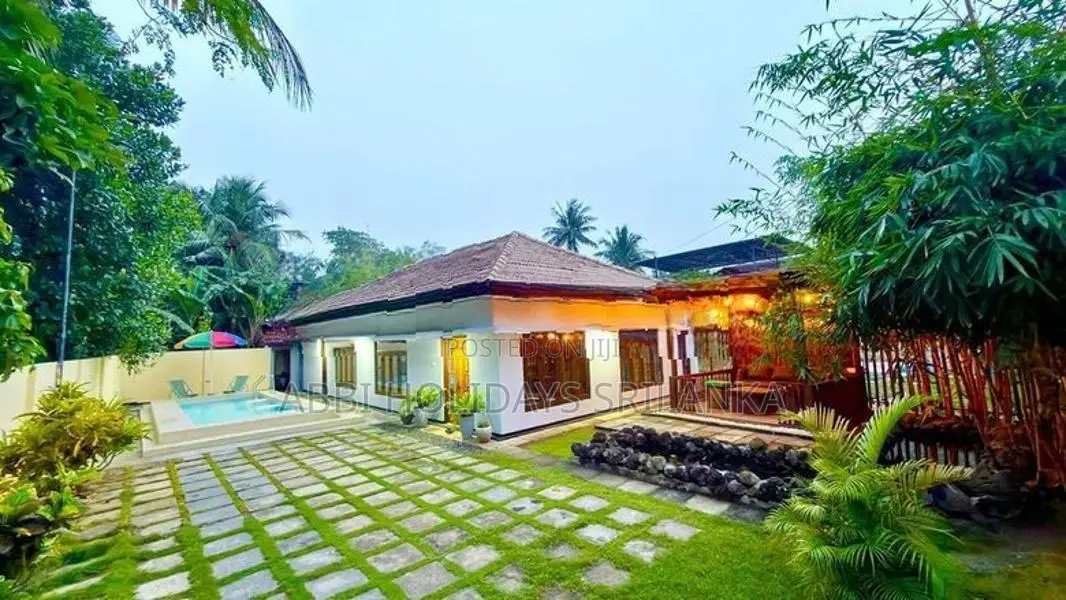 Jaffna Luxury Villa Short-Term Rental with Swimming Pool