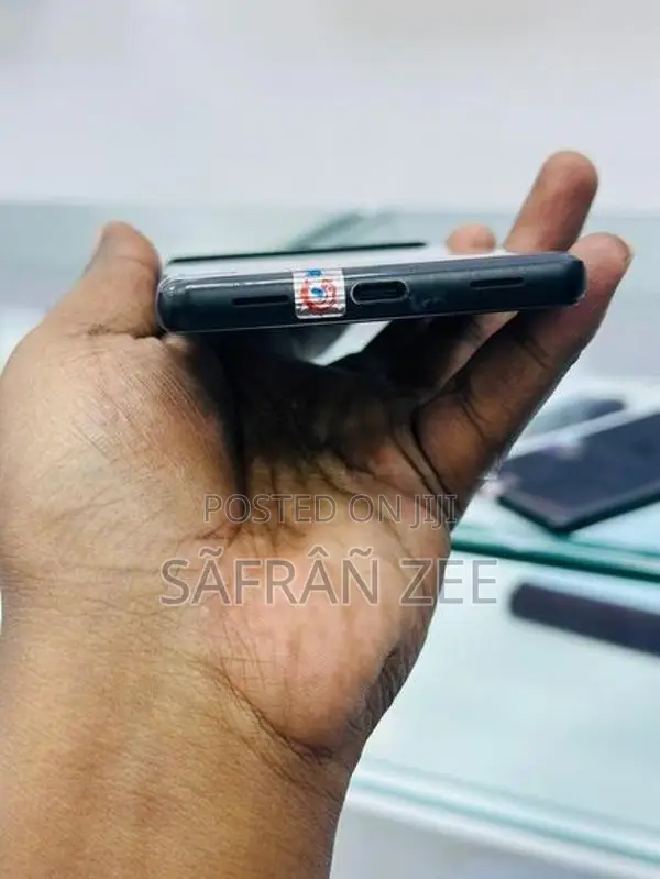 Google Pixel 6a 6/128 (Used)