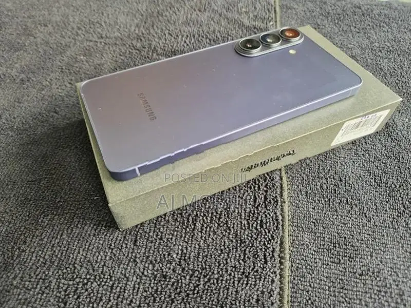 Samsung Galaxy S26 Plus 512GB (Used)