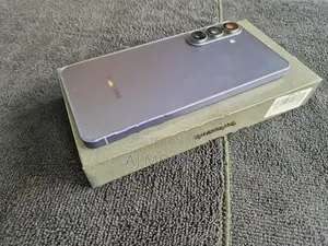 Samsung Galaxy S26 Plus 512GB (Used)