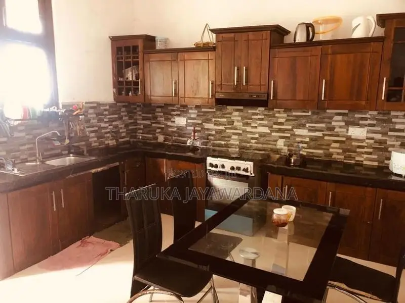 Fully Furnished Modern 3story House with Solar Power Malabe