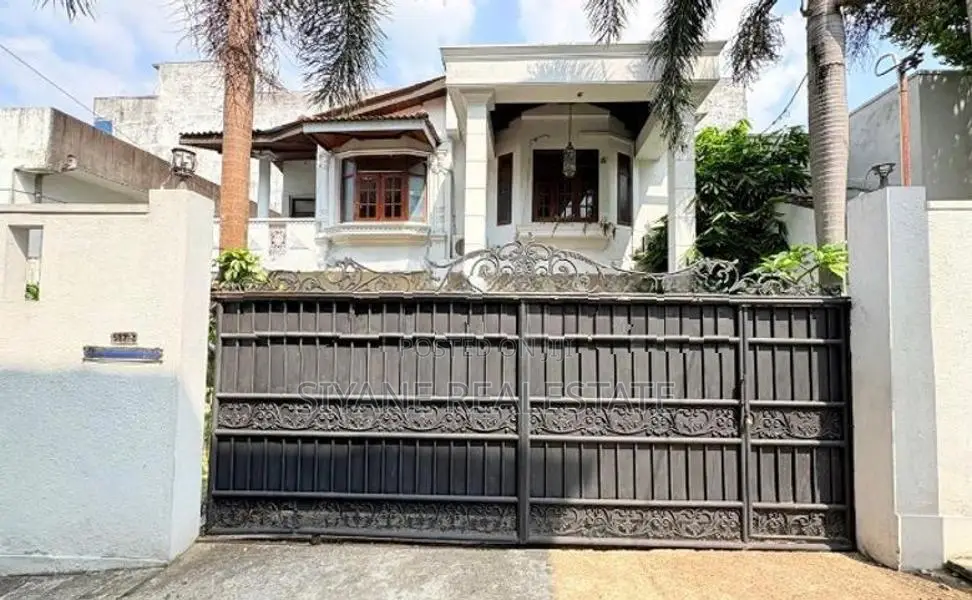 House For Sale In- Battaramulla