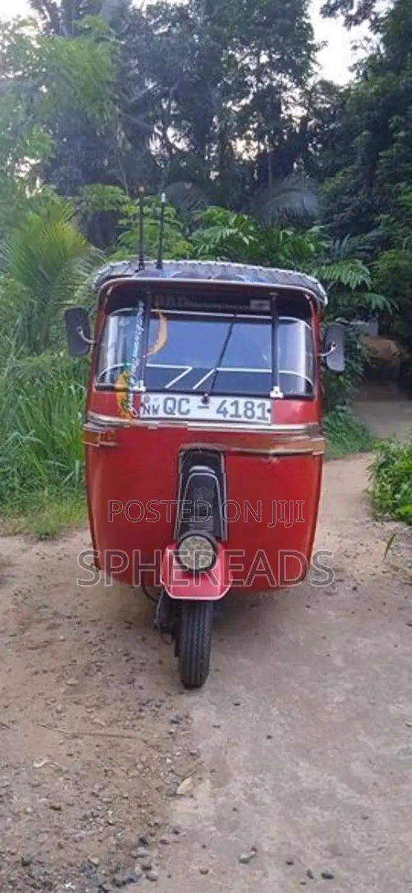 Bajaj RE 2 Stroke 2005