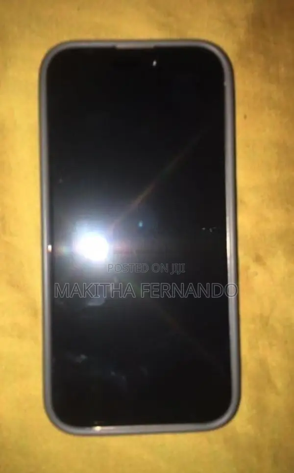 Apple iPhone 15 Pro (Used)