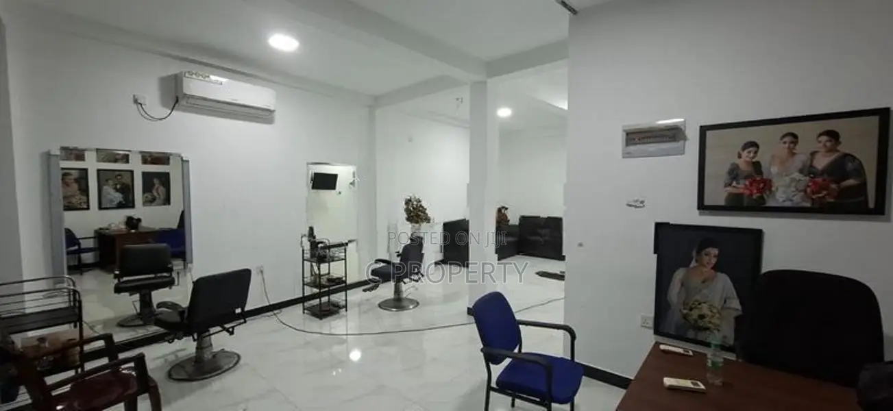 Office for Rent in Boralesgamuwa