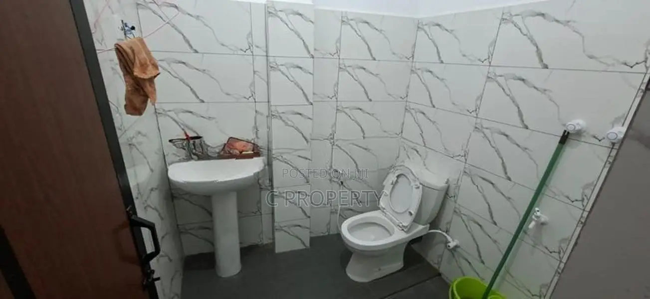 Office for Rent in Boralesgamuwa