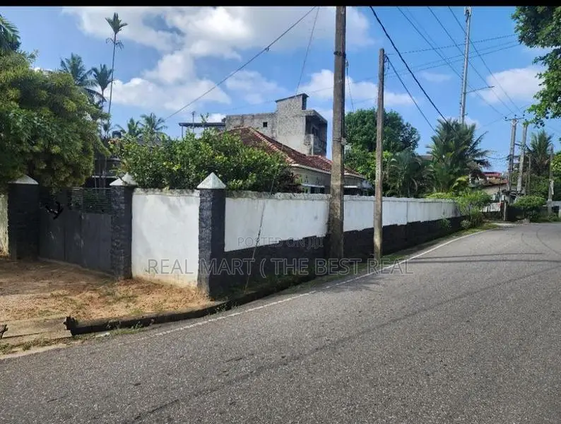 RATHMALANA : 4-BR (43P) SINGLE STORIED HOUSE FOR SALE