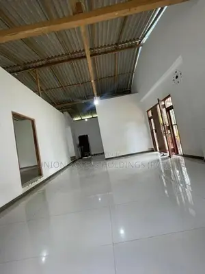 කුරුණෑගල පැල්ලන්දෙනිය කීනගස්පිටිය පාර පේන දුරින් නිවසක් විකිණීමට