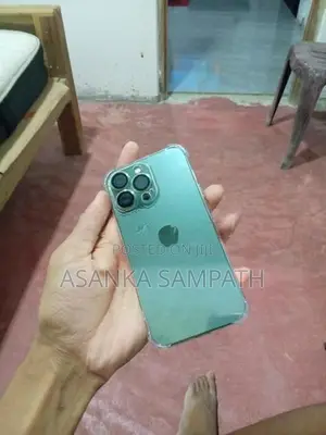 Apple iPhone 13 Pro (Used)