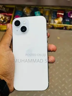 Apple iPhone 15 (Used)