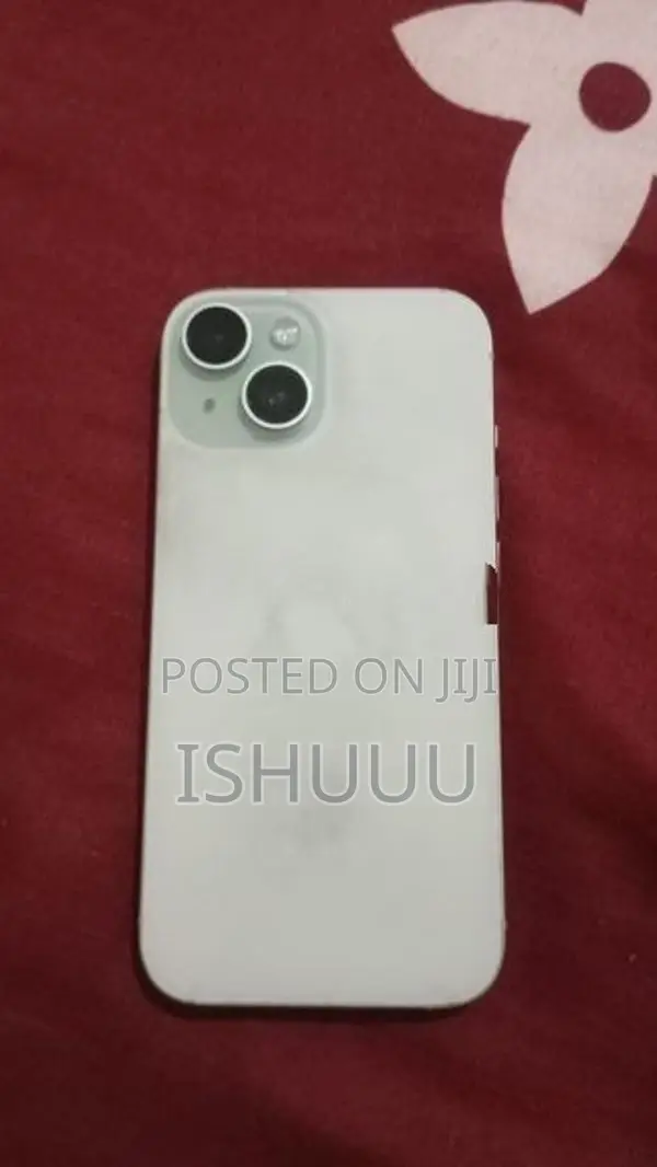 Apple iPhone 15 (Used)