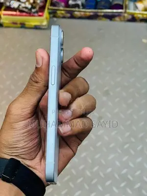 Apple iPhone 15 (Used)