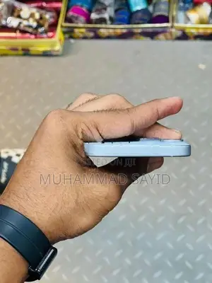 Apple iPhone 15 (Used)