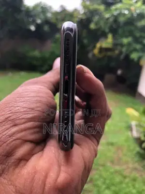 Apple iPhone X (Used)