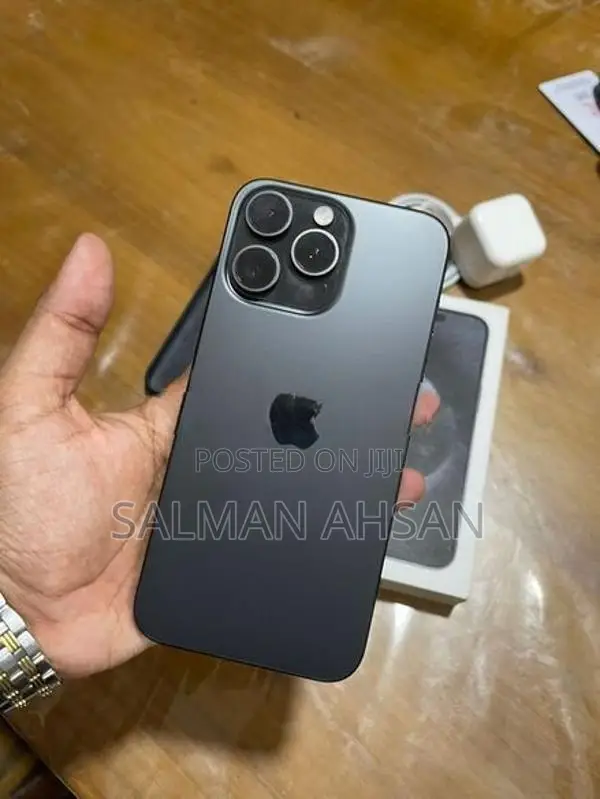 Apple iPhone 15 Pro Max (Used)