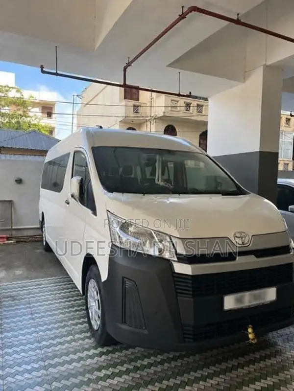 Toyota Hiace 2025