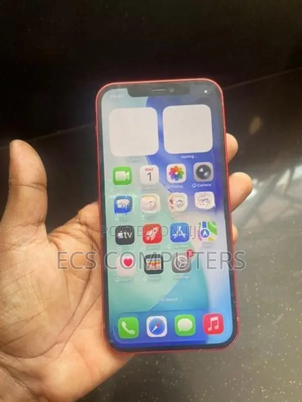 Apple iPhone 12 (Used)