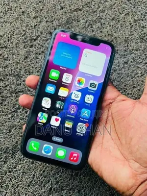 Apple iPhone 11 (Used)