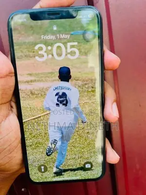 Apple iPhone XS (Used)