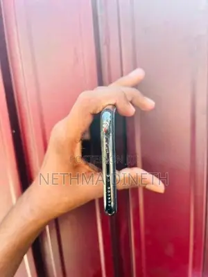 Apple iPhone XS (Used)