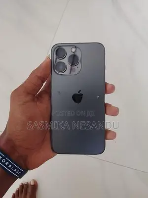 Apple iPhone 13 Pro (Used)