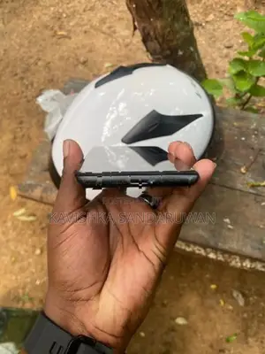 Apple iPhone 11 (Used)