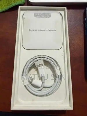 Apple iPhone 13 (Used)