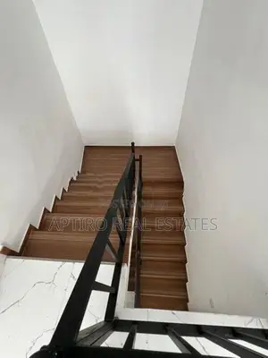 Commercial Property for Rent - Kalubowila