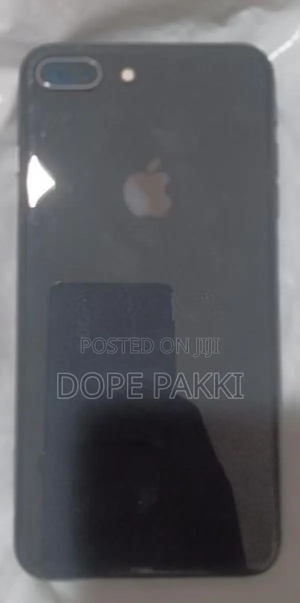 Apple iPhone 8 Plus (Used)