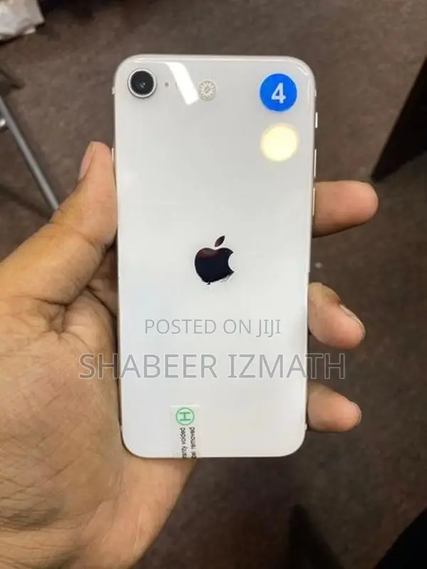 Apple iPhone SE 2 (Used)