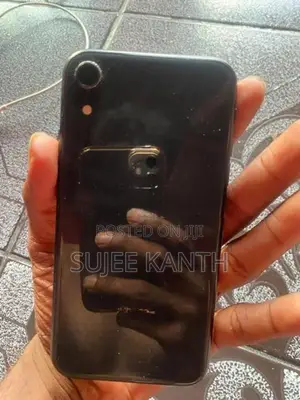 Apple iPhone XR (Used)