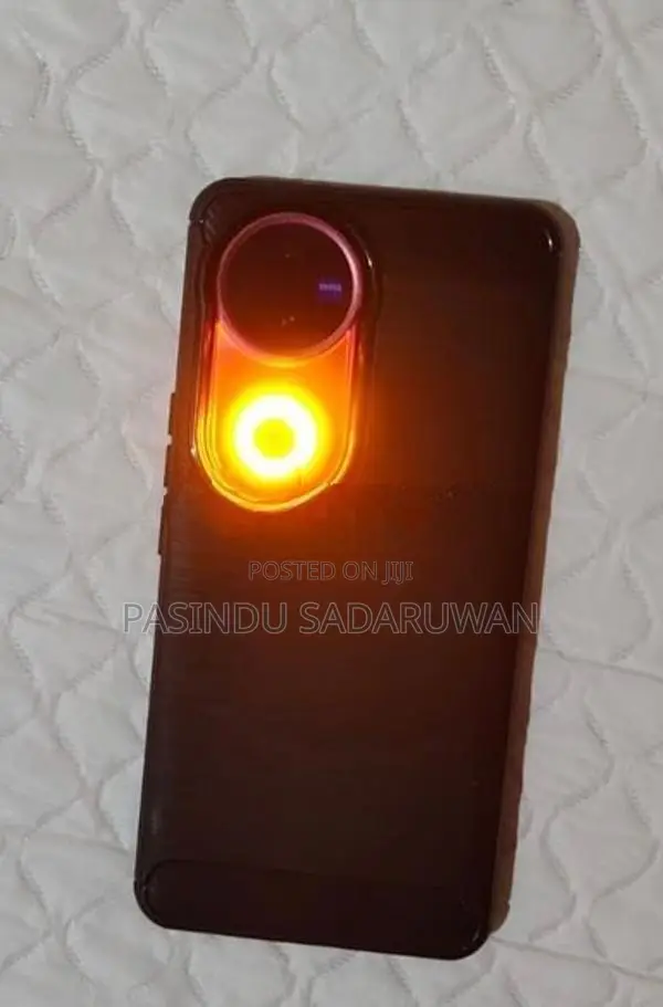 Vivo V50 (Used)