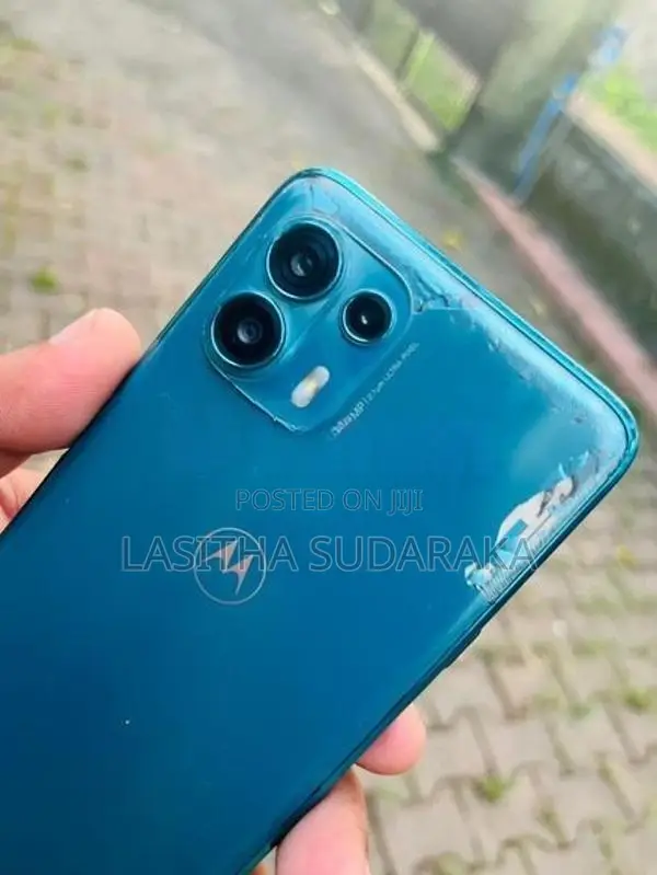 Moto 5G Blue Turbo Power (Used)