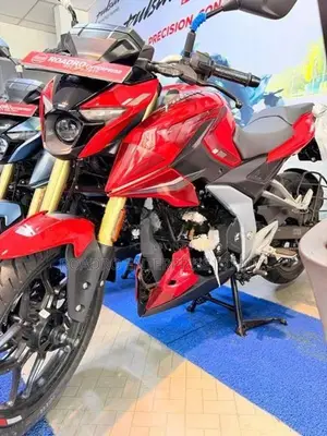 Bajaj Pulsar N160 Premium 2026