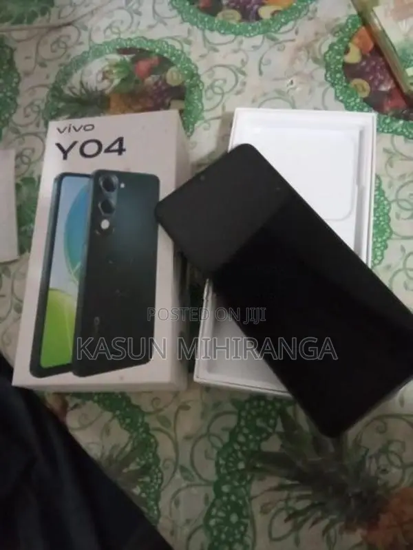 Vivo Y04 4/64GB (Used)