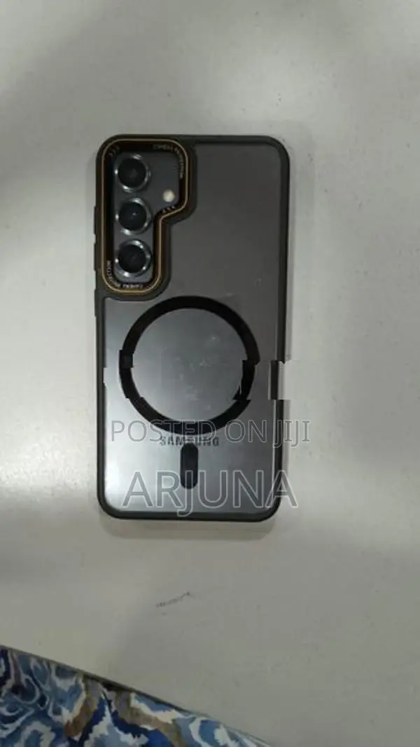 Samsung Galaxy S24 (Used)