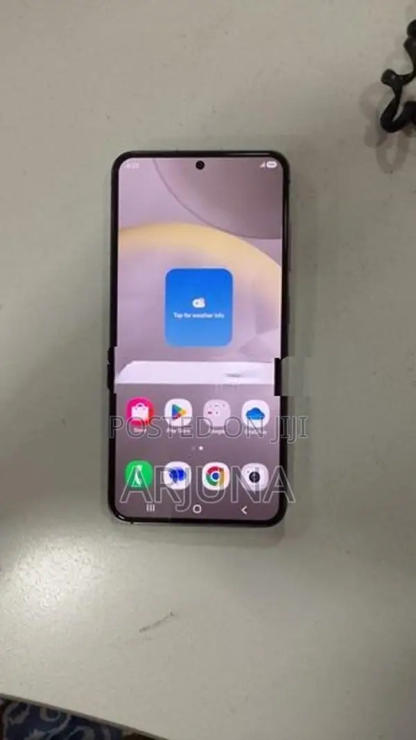 Samsung Galaxy S24 (Used)