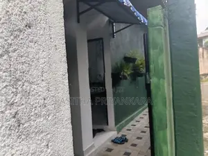 Room for Rent in Boralesgamuwa