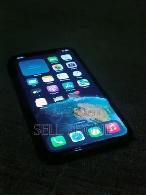 Apple iPhone XR 64GB (Used)