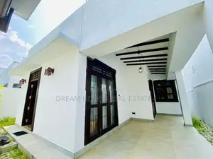 House For Sale Athurugiriya