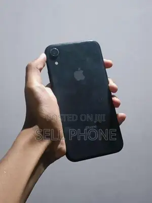 Apple iPhone XR 64GB (Used)