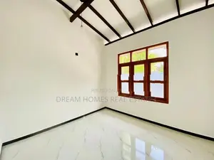 House for Sale Athurugiriya