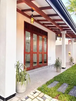 Newly Build Luxury Single Story House For Sale Kiriwaththuduwa