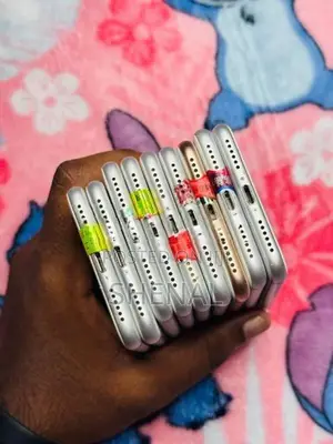 Apple iPhone 8 (Used)